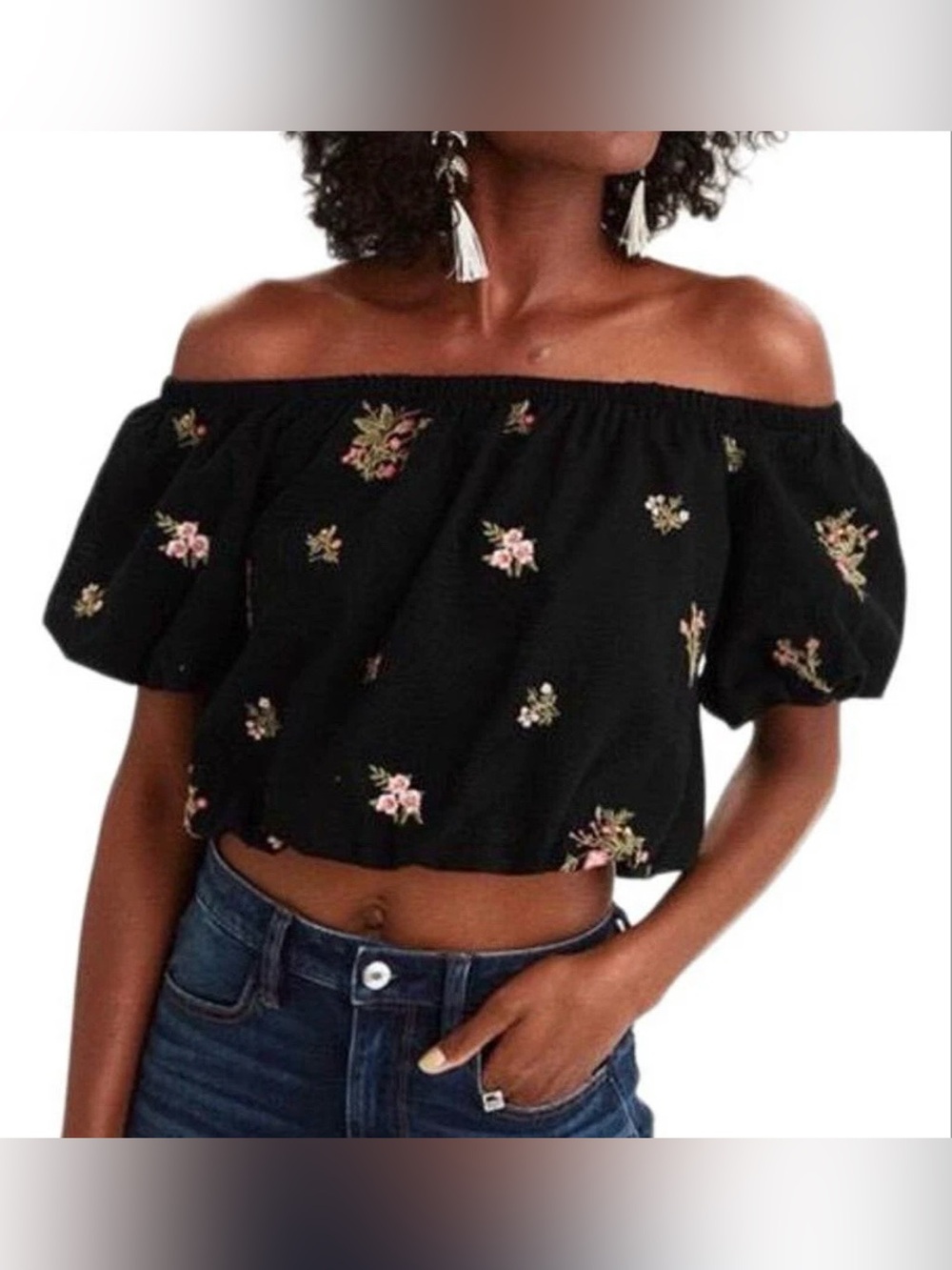 American Eagle Outfitters Floral Embroidered Black Crop Top